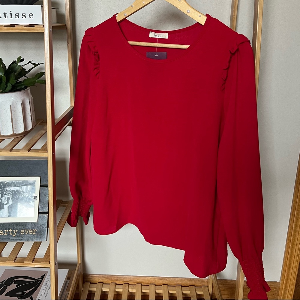 NWT Carmine Ruffle Detail Blouse